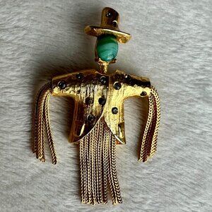 SALE!  Amazing Vintage Gold Tone Scarecrow Pin/Brooch